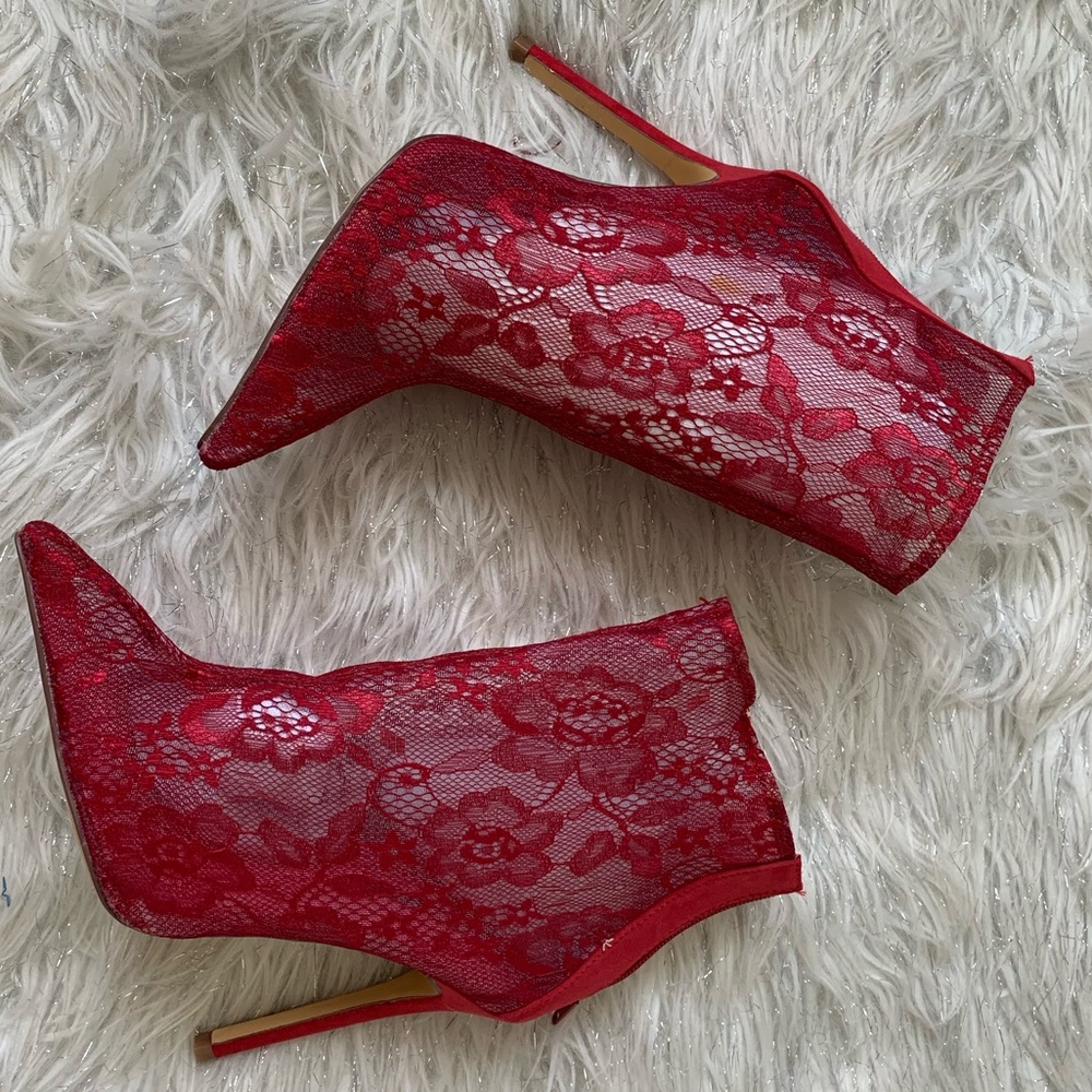 red booties